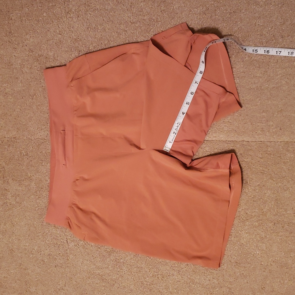 Lululemon Men's T.H.E. Linerless Sedona Sunset Shorts - Picture 14 of 15